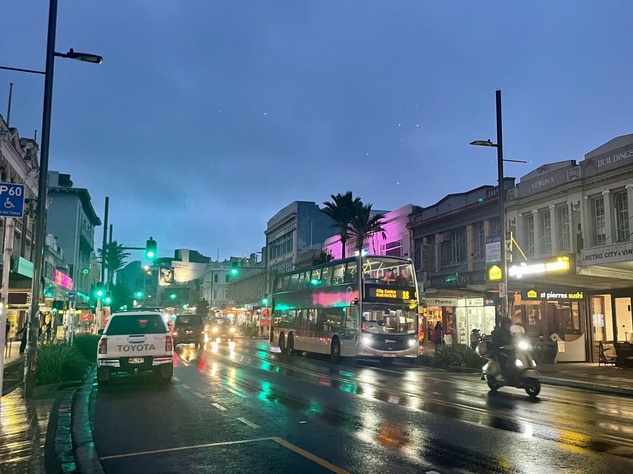 K Road Moody Bus - Greater Auckland